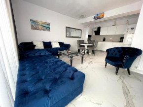 Deep blue apartment Mamaia Nord